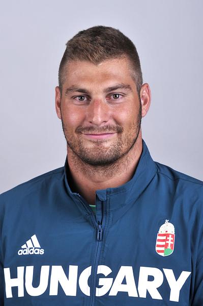 Decker Ádám