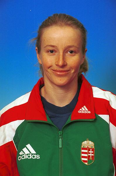 Hóbor Péterné