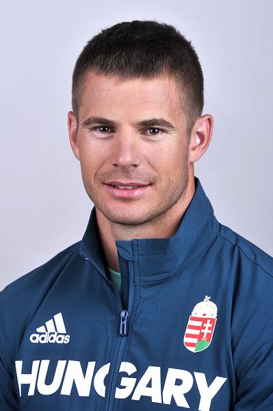Mike Róbert