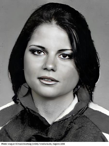 Szemcsák Éva