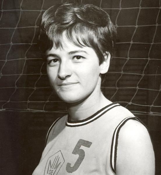 Makláry Ilona