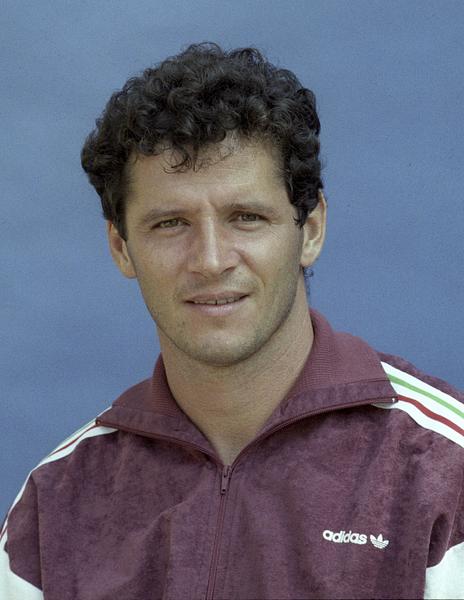 Vaskuti István