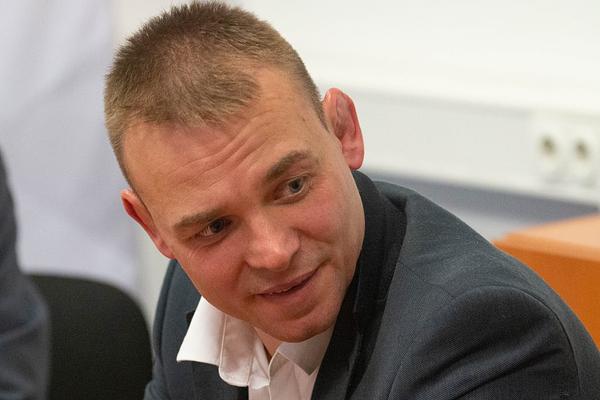 Kliment László