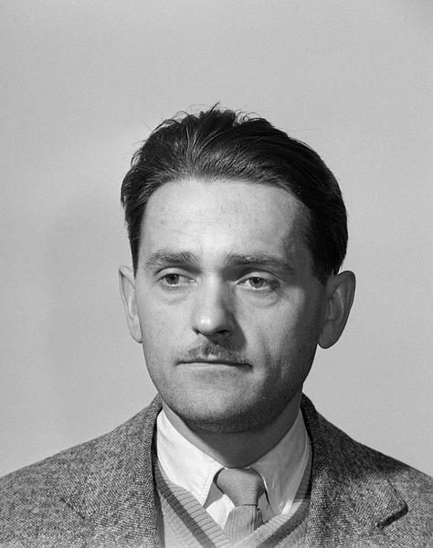 Gyönyörű József