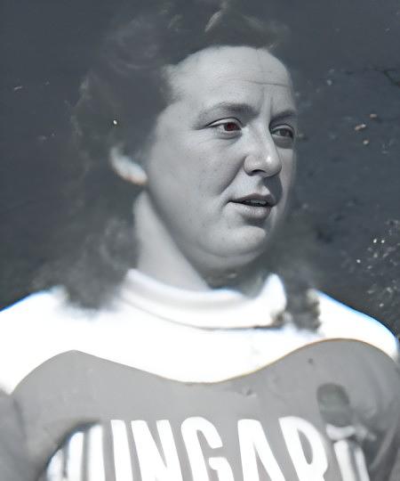 Nádor Zsuzsa