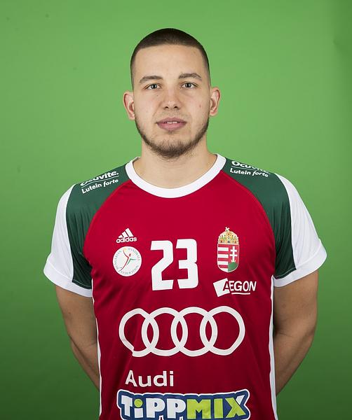 Máthé Dominik