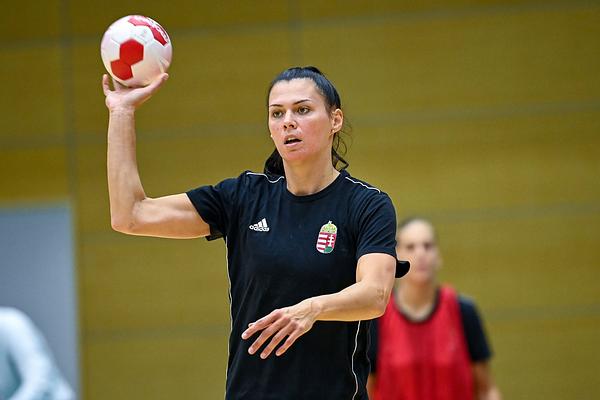 Szöllősi-Zácsik Szandra