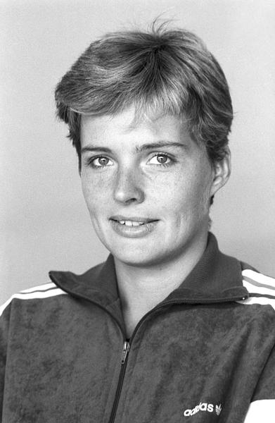 Tuschák Katalin