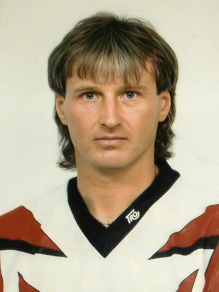Sikesdi Gábor