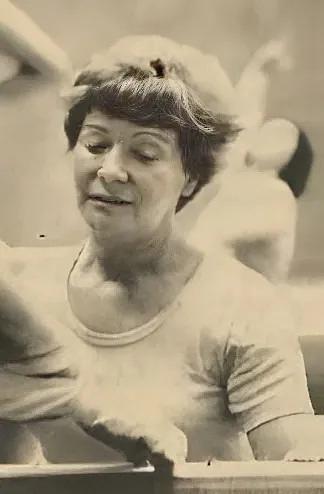 Bartha Lászlóné