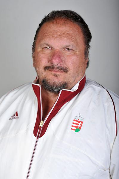 Merész András