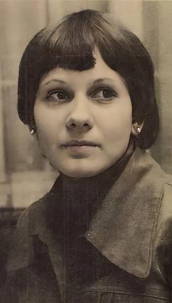 Vanyek Zsuzsa