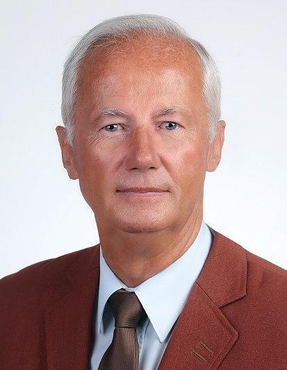 Dallos Gyula