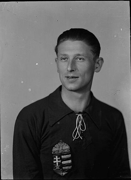 Vágó József