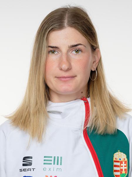 Pásztor Flóra