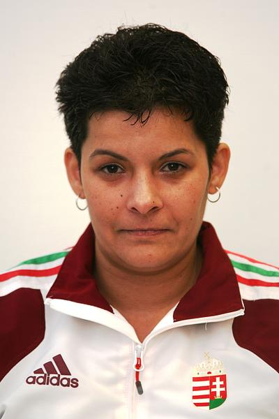 Juhász Veronika