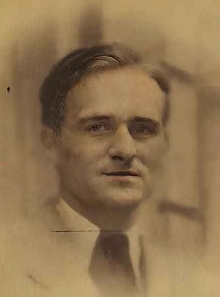 Csaplár András