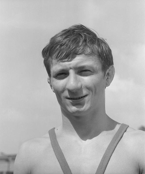 Doncsecz József