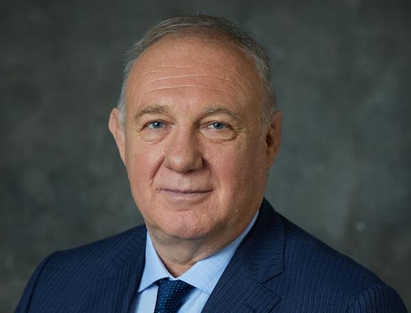 Tóth László