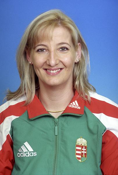 Szalay Gyöngyi