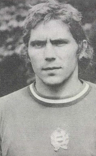 Tatár György