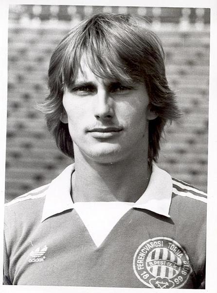 Simon Tibor